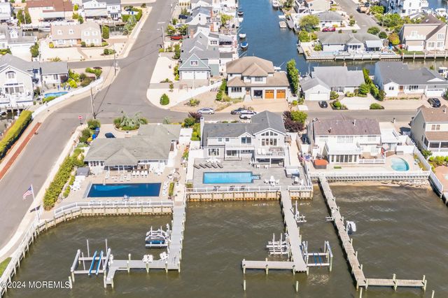 340 Bay Lane, Mantoloking, NJ 08738