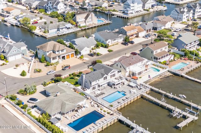 340 Bay Lane, Mantoloking, NJ 08738