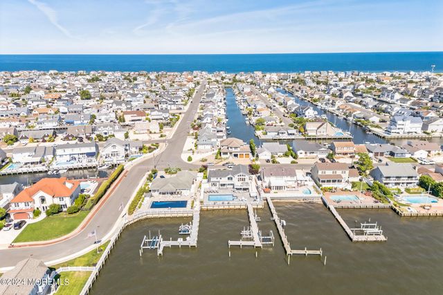 340 Bay Lane, Mantoloking, NJ 08738