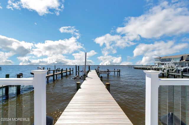 340 Bay Lane, Mantoloking, NJ 08738
