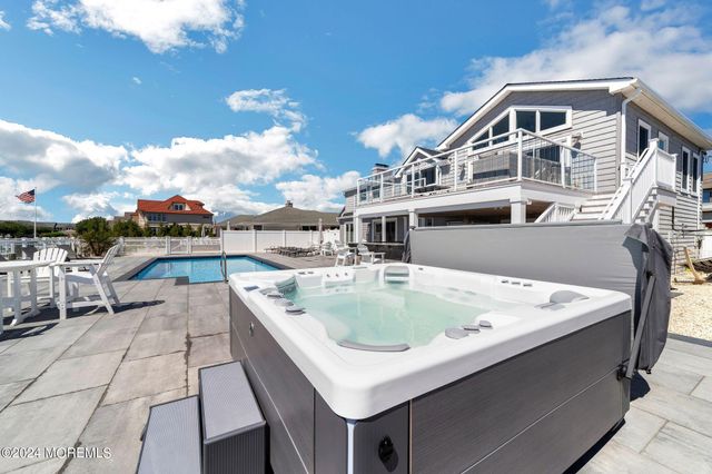 340 Bay Lane, Mantoloking, NJ 08738