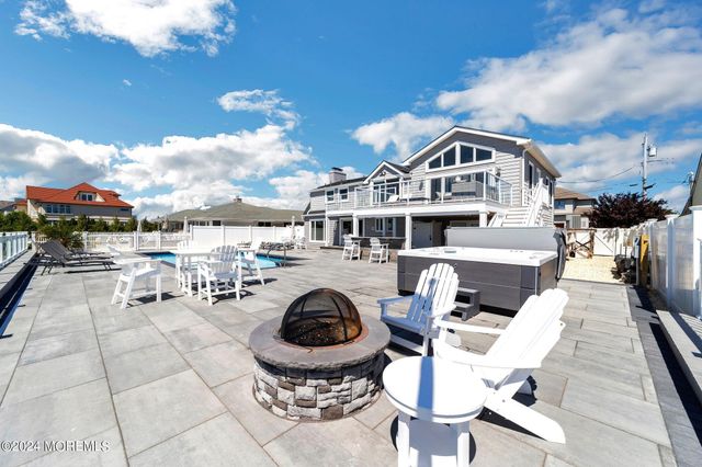 340 Bay Lane, Mantoloking, NJ 08738