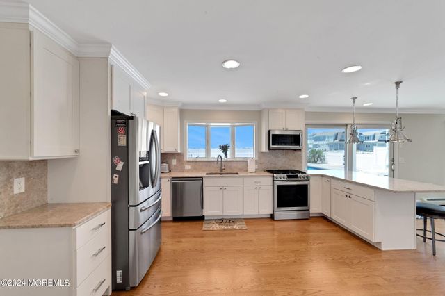 340 Bay Lane, Mantoloking, NJ 08738