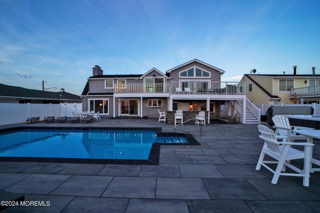 340 Bay Lane, Mantoloking, NJ 08738