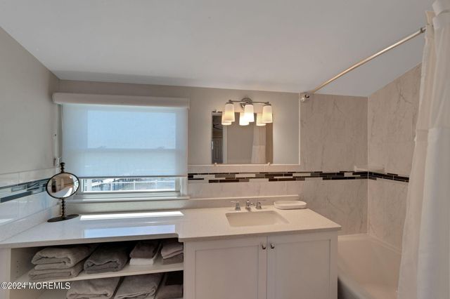 340 Bay Lane, Mantoloking, NJ 08738
