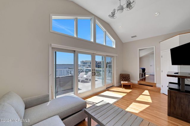 340 Bay Lane, Mantoloking, NJ 08738