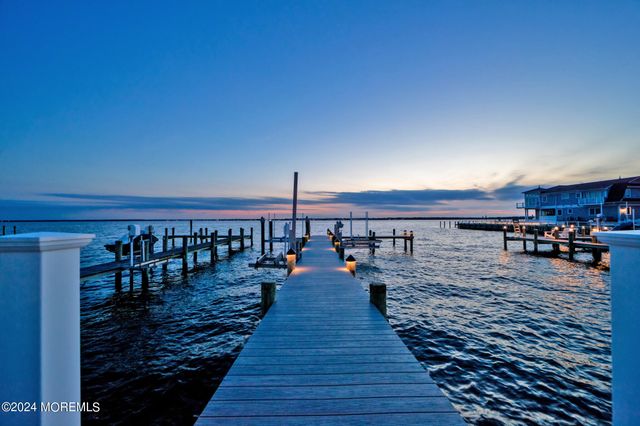 340 Bay Lane, Mantoloking, NJ 08738