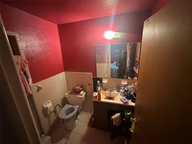 912 Kelley Drive, Everman, TX 76140