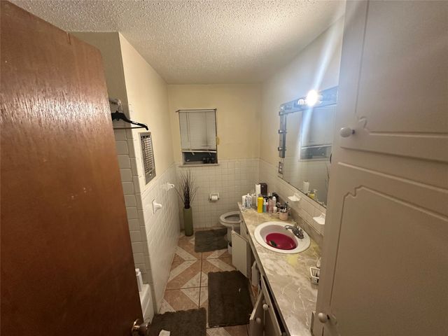 912 Kelley Drive, Everman, TX 76140