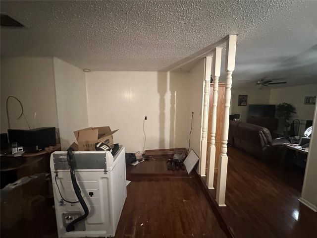 912 Kelley Drive, Everman, TX 76140