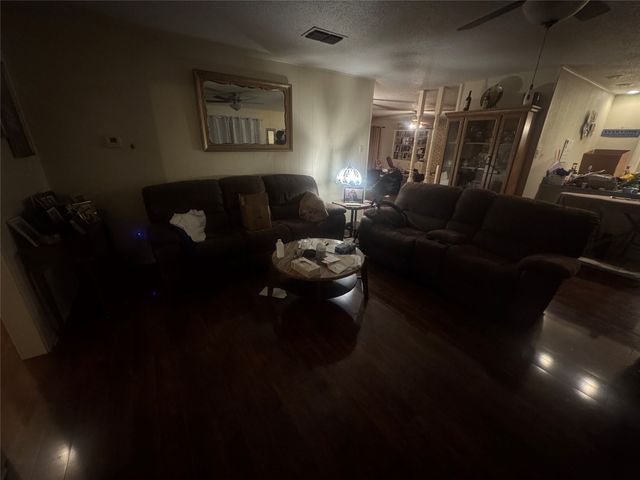 912 Kelley Drive, Everman, TX 76140