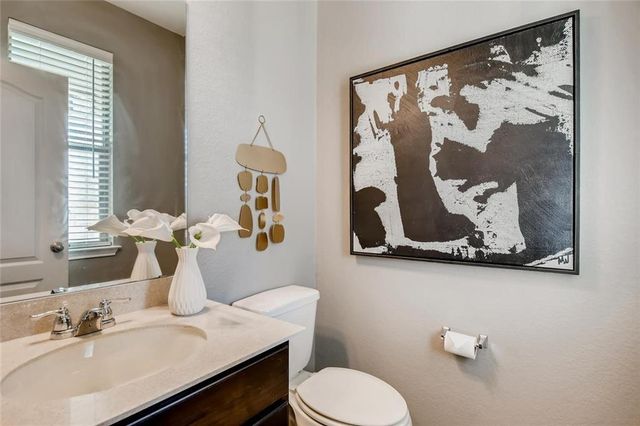 121 Kavanaugh ST, Georgetown, TX 78628