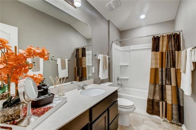 121 Kavanaugh ST, Georgetown, TX 78628