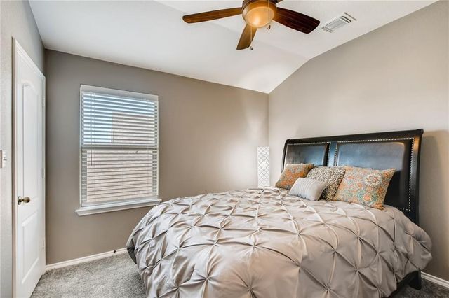 121 Kavanaugh ST, Georgetown, TX 78628