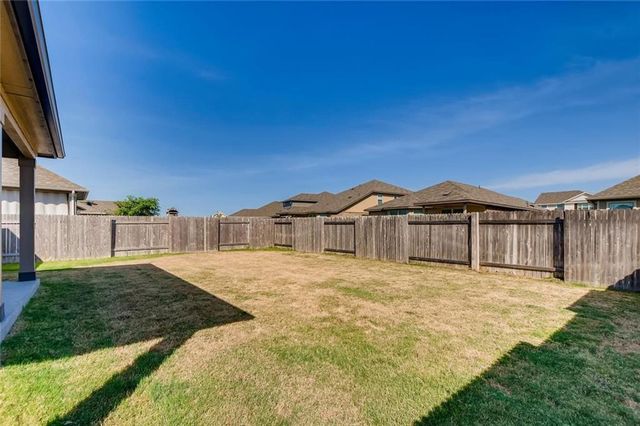 121 Kavanaugh ST, Georgetown, TX 78628