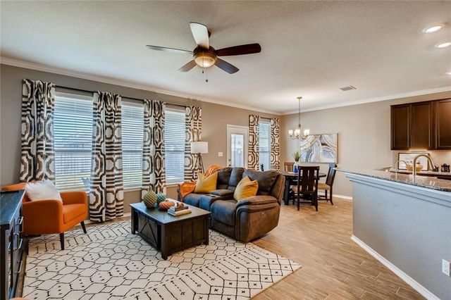 121 Kavanaugh ST, Georgetown, TX 78628