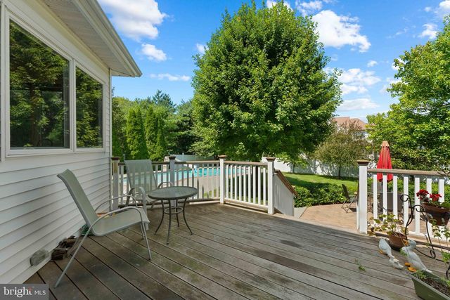 1224 BRIDLE ESTATES DR, Yardley, PA 19067