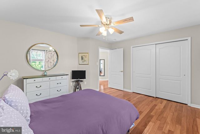 1224 BRIDLE ESTATES DR, Yardley, PA 19067