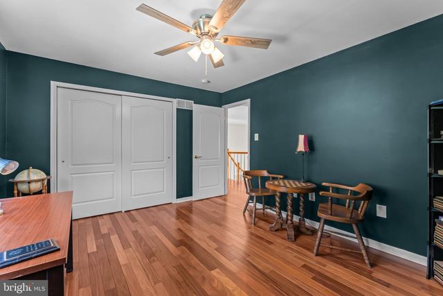 1224 BRIDLE ESTATES DR, Yardley, PA 19067