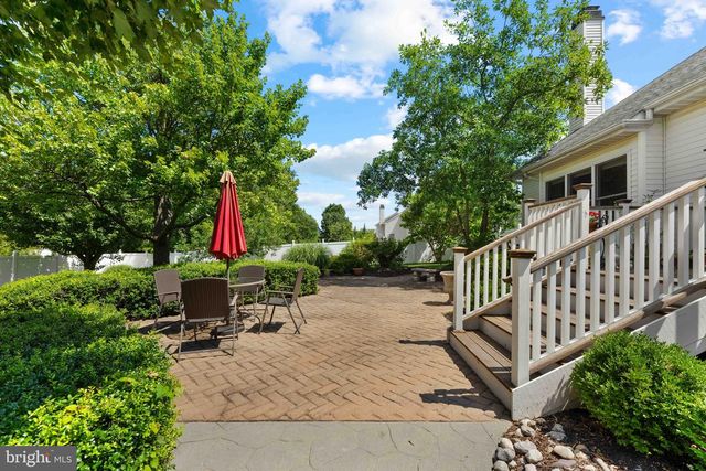 1224 BRIDLE ESTATES DR, Yardley, PA 19067