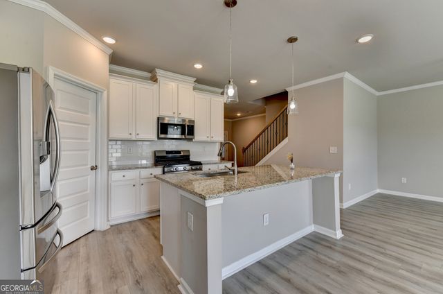 1864 Shetley Creek Drive, Norcross, GA 30071