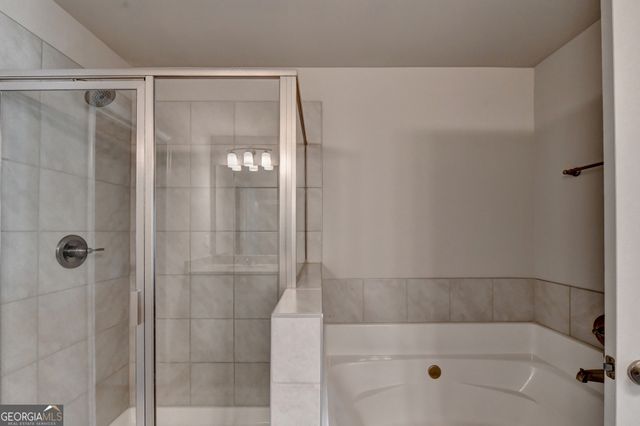 1864 Shetley Creek Drive, Norcross, GA 30071