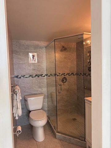 646 Snug Harbor Drive H308, Boynton Beach, FL 33435