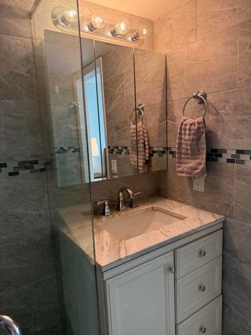 646 Snug Harbor Drive H308, Boynton Beach, FL 33435