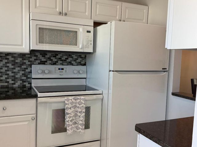 646 Snug Harbor Drive H308, Boynton Beach, FL 33435