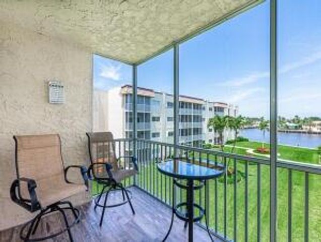 646 Snug Harbor Drive H308, Boynton Beach, FL 33435