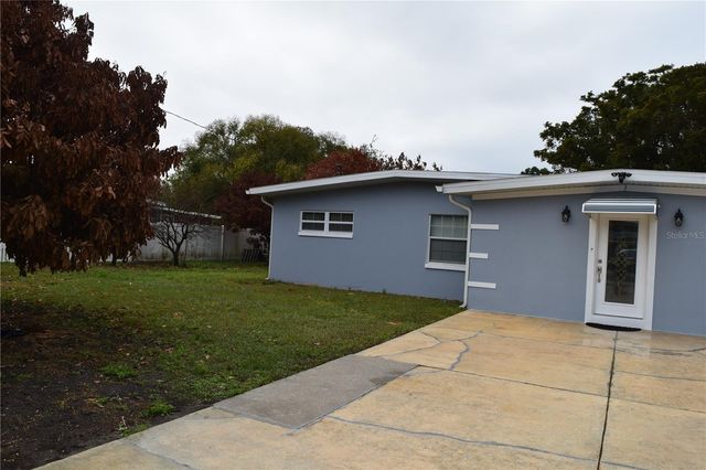 8304 DOT LANE, Orlando, FL 32809