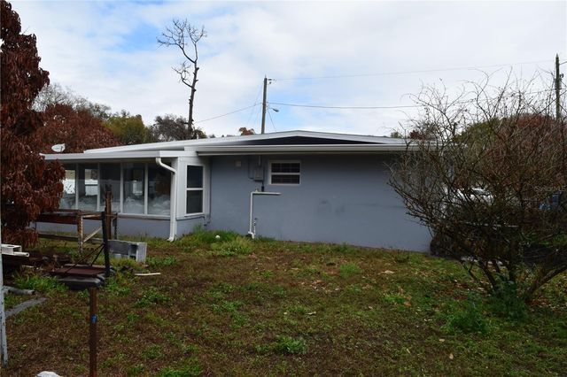 8304 DOT LANE, Orlando, FL 32809