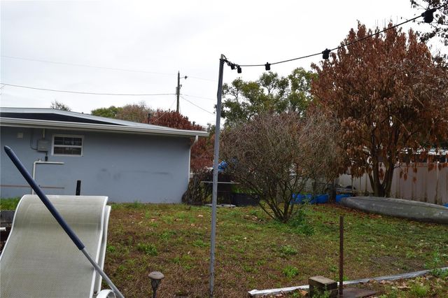 8304 DOT LANE, Orlando, FL 32809