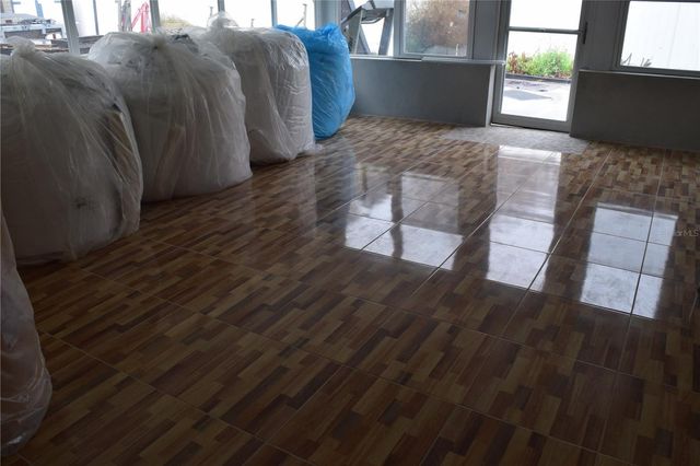 8304 DOT LANE, Orlando, FL 32809