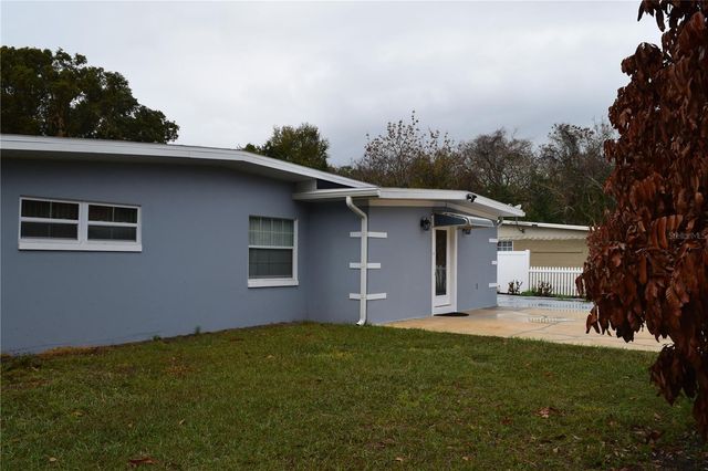 8304 DOT LANE, Orlando, FL 32809