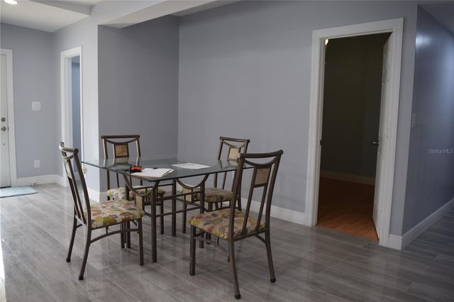 8304 DOT LANE, Orlando, FL 32809