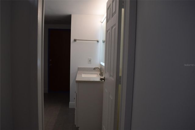 8304 DOT LANE, Orlando, FL 32809