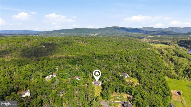 65 CHEYENNE LN, Front Royal, VA 22630