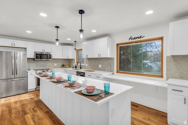 3385 W MEADOWBROOK DR, West Valley City, UT 84119