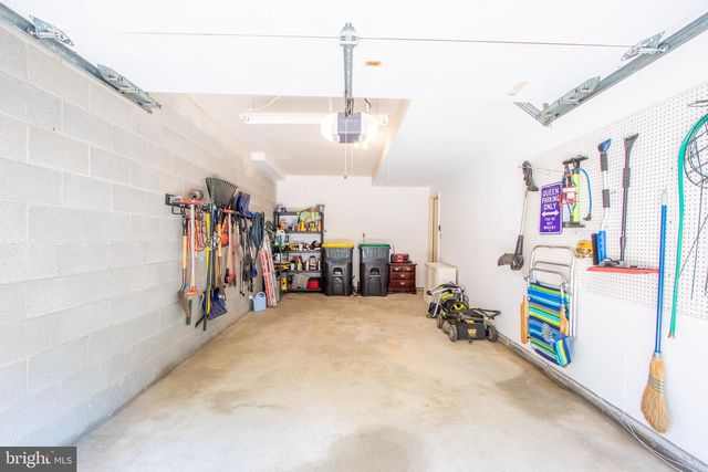178 GREGG DR, Wilmington, DE 19808