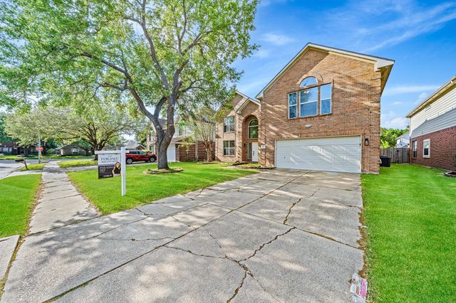 15218 Hidden Hollow Lane, Sugar Land, TX 77498