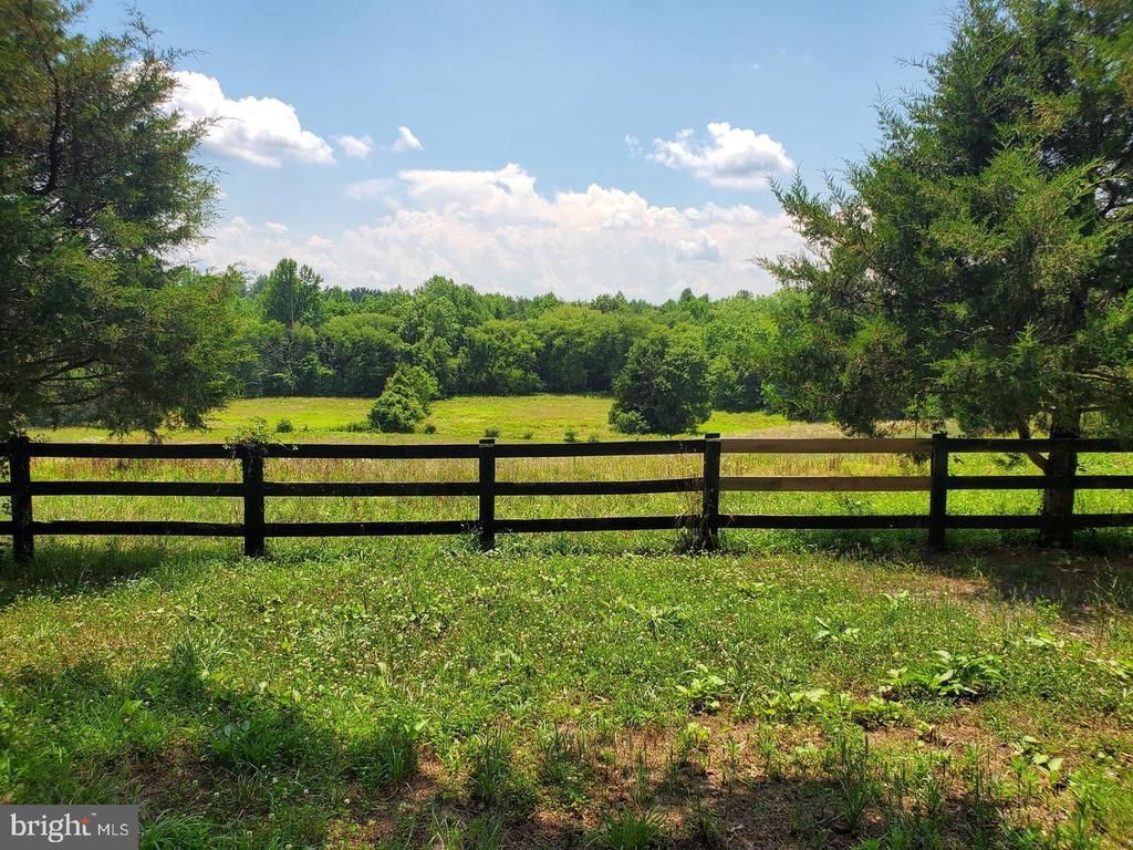 14376 TOWER RD, Unionville, VA 22567