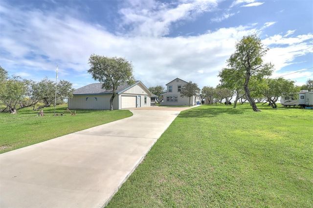 1010 First St, Bayside, TX 78340