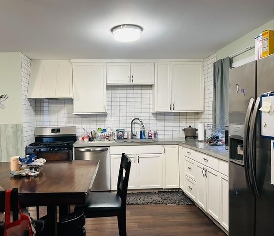 1365 Freeland Avenue, Calumet City, IL 60409