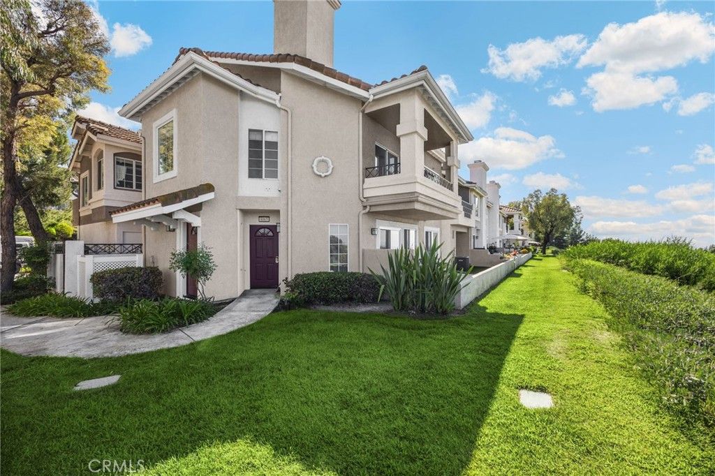 8063 E Sandstone Drive, Anaheim Hills, CA 92808 — photo 2
