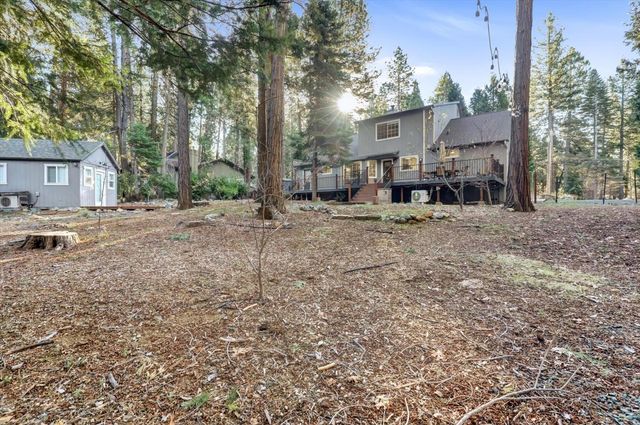 13202 Quaker Hill Cross, Nevada City, CA 95959