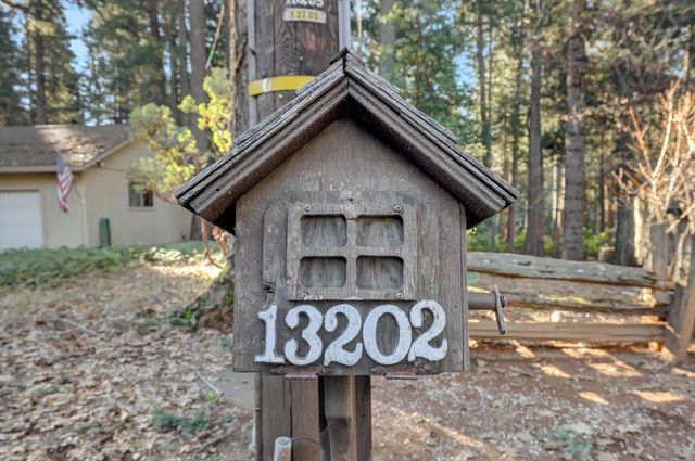13202 Quaker Hill Cross, Nevada City, CA 95959