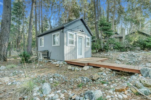 13202 Quaker Hill Cross, Nevada City, CA 95959