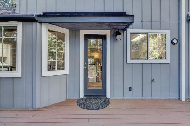 13202 Quaker Hill Cross, Nevada City, CA 95959
