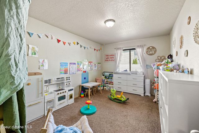 7290 N Bandon LN, Coeur D'alene, ID 83815